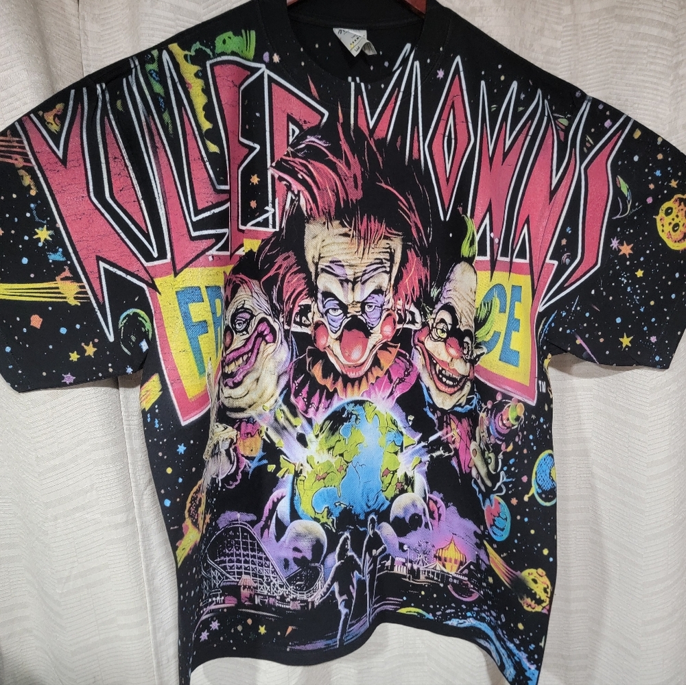 Killer Klowns ALL over Print On SHAKA HEAVYWEIGHT GARMET DYED T SHIRT - Picture 5 of 6
